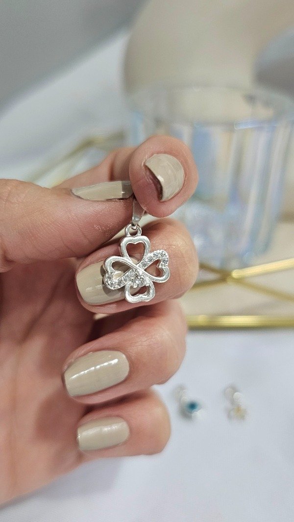 Producto - Dije trébol con cubic 2cm. Plata