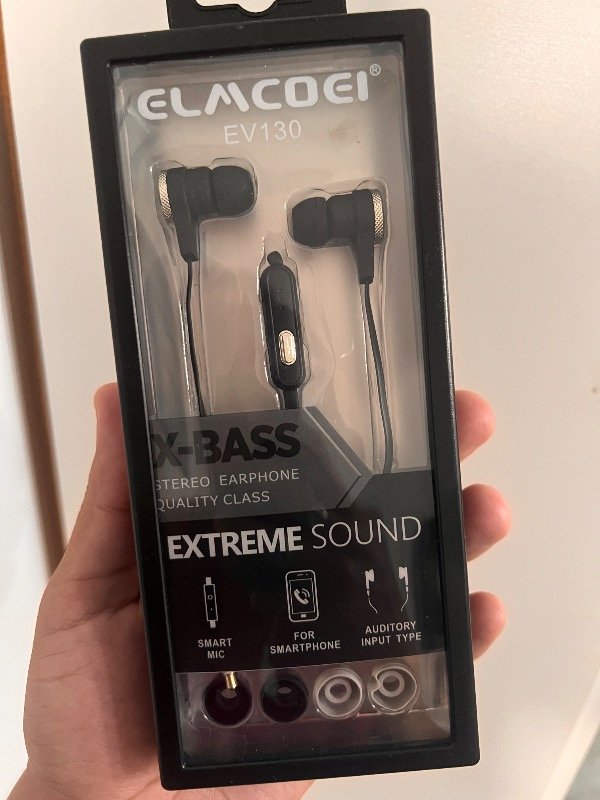 Producto - Auricular genérico con cable