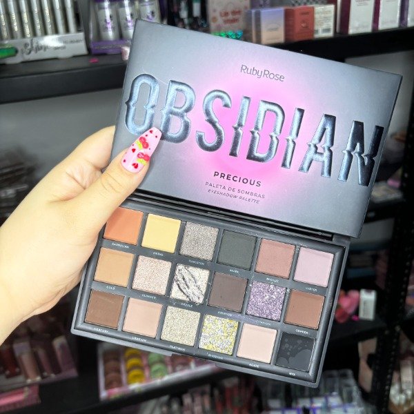 Producto - Paleta de sombras Obsidian Ruby Rose