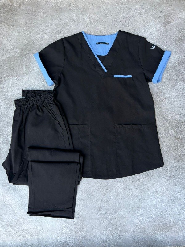 Producto - ÍNDIGO (Negro detalle Celeste)