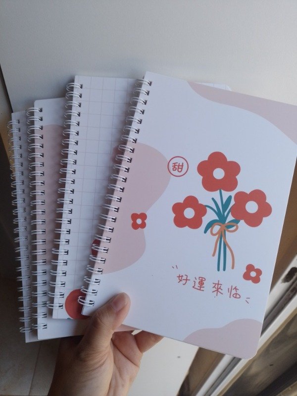 Producto - Cuaderno a5 rayado Floral