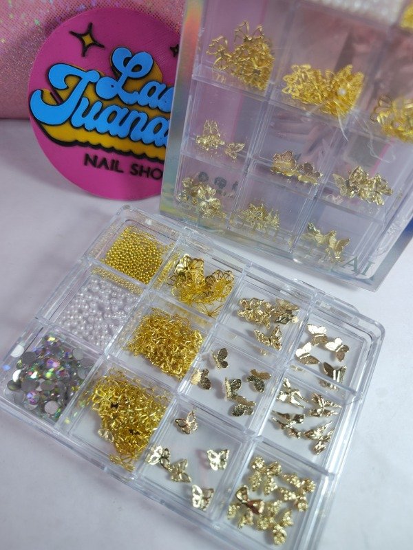 Producto - Box Mix Strass, Apliques y Figuras gold