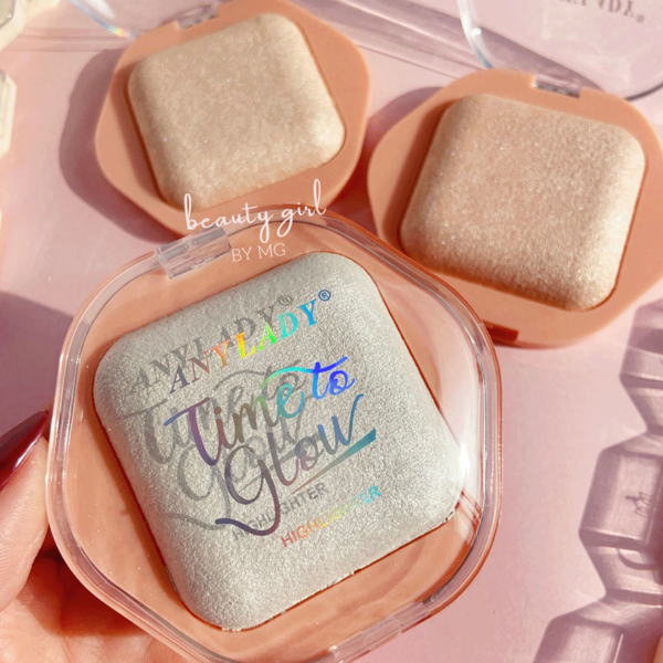 Producto - Iluminador compacto Anylady