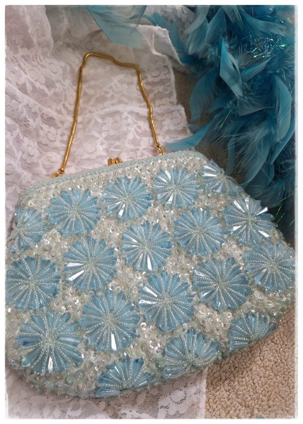 Producto - Cartera de Fiesta con canutillos celestes