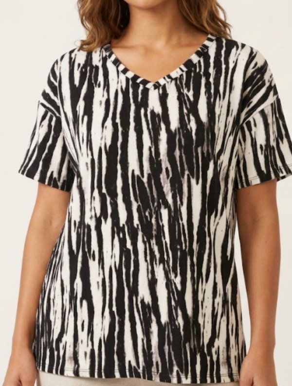 Producto - Remera Ancha Cuello V Morley Animal Print (Art. 5579)