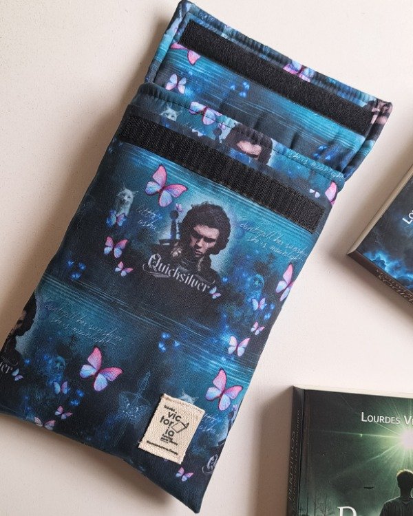 Producto - Funda para libros mediana Quicksilver IMPERMEABLE