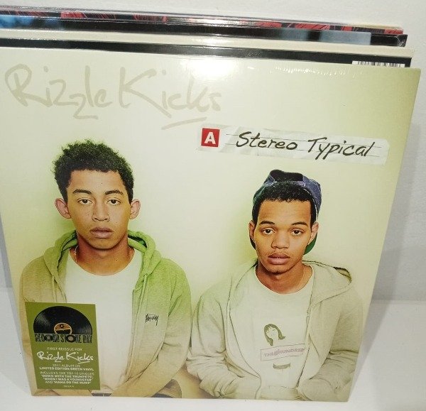 Producto - LP RIZZLE KICKS STEREO TYPICAL NUEVO EUROPEO HIP HOP
