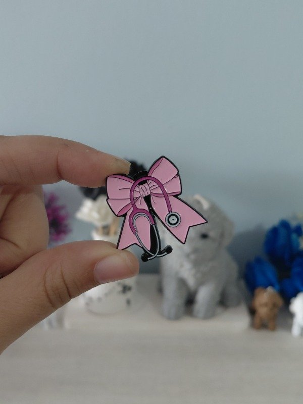 Producto - Pin metalizado - Medicina #1932
