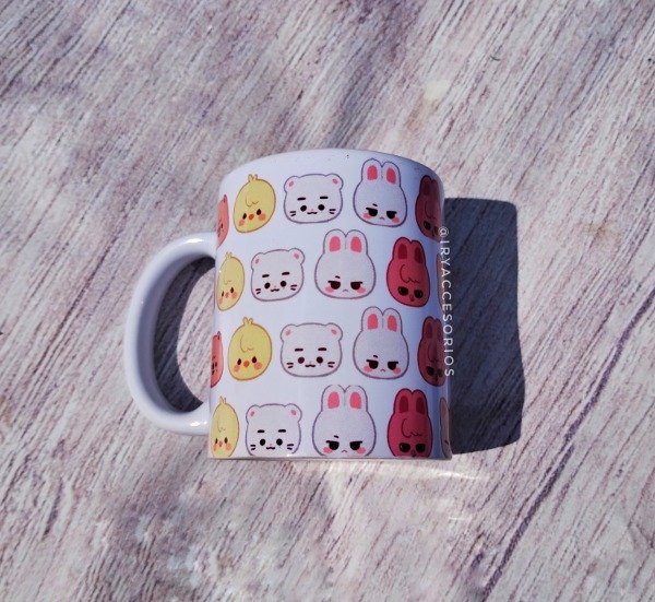Producto - Taza Stray kids skzoo
