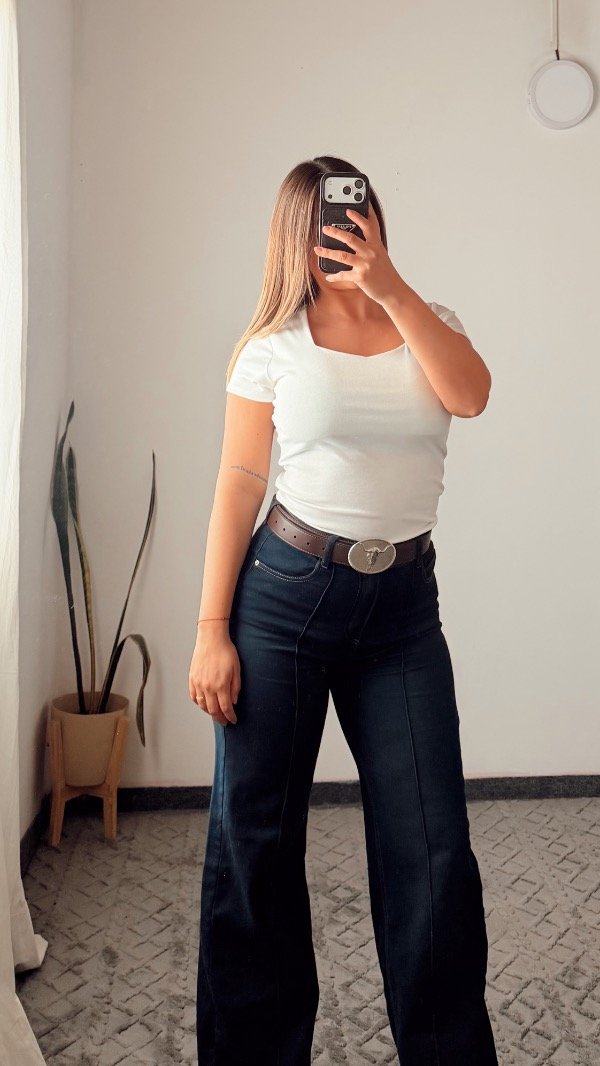 Producto - Remera escote corazón blanca