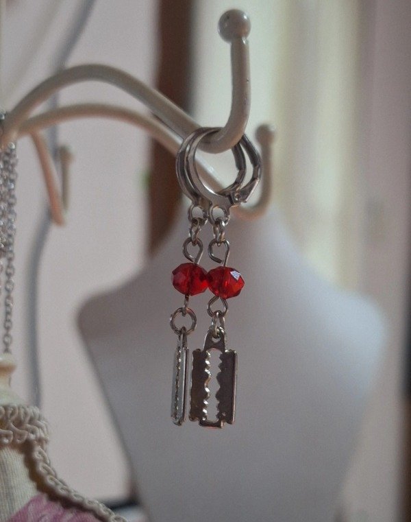 Producto - Aros Blade Rojo