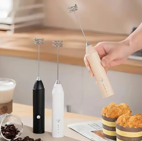 Producto - Batidor Eléctrico Recargable 3 Velocidades Electric Milk Frother Mano