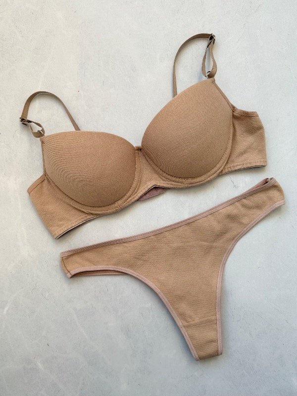 Producto - Conjunto push up de algodón nude