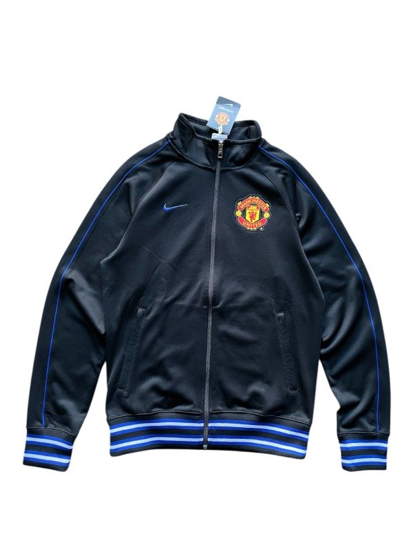 Producto - Campera Nike Manchester T.S-M