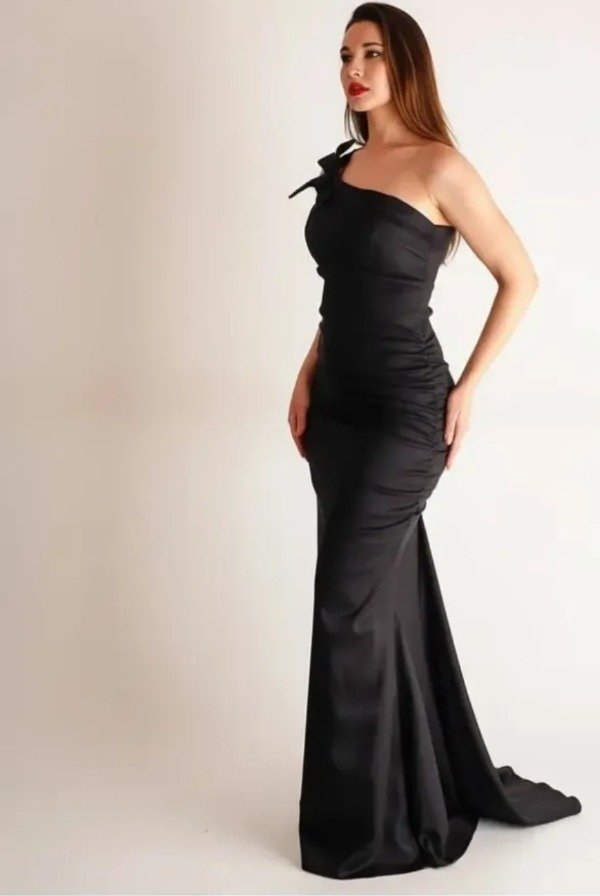 Vestido largo sirena talle grande — imagen 3