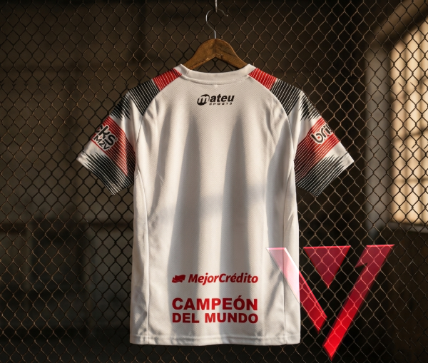 Producto - CAMISETA ESTUDIANTES SUPLENTE 2026 - 2