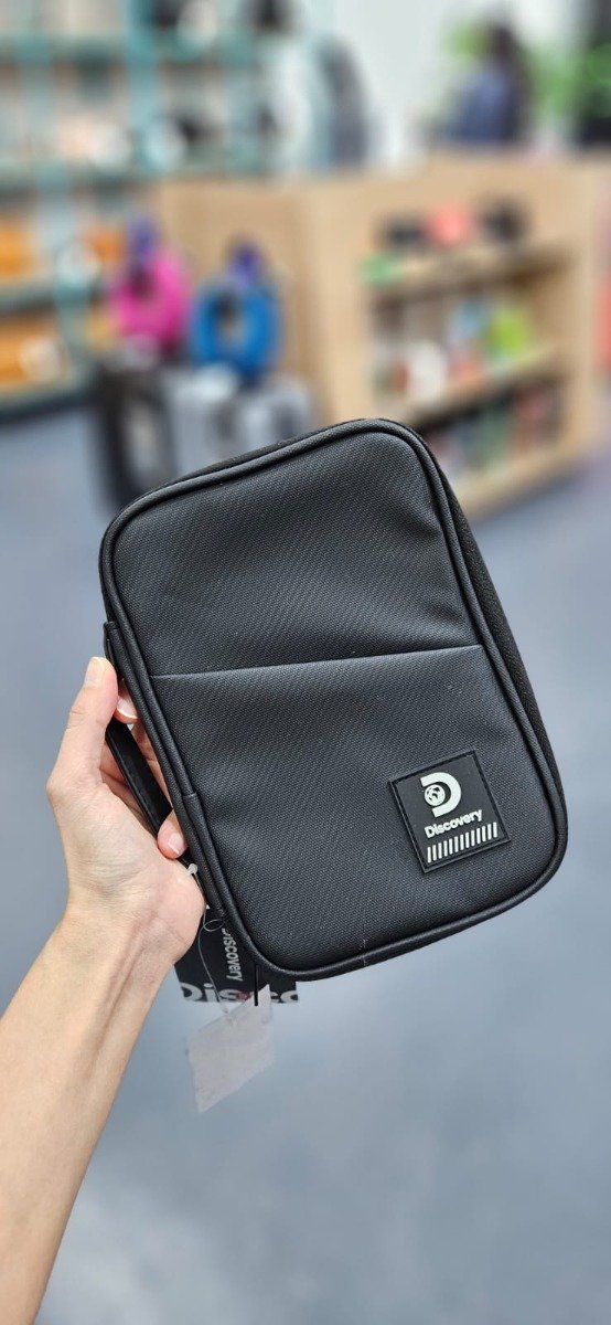 Producto - Porta pasaporte discovery 17818 negro