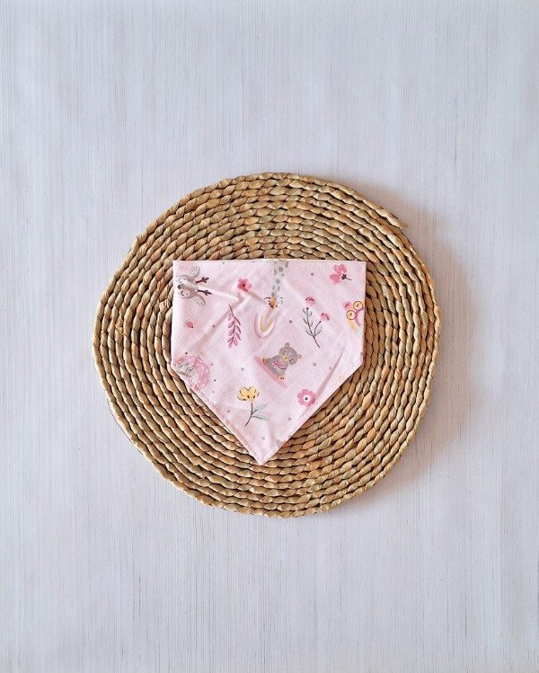 Producto - Babero Bandana c/ Plástico atrás Rosa Animalitos