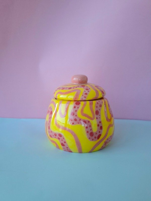 Producto - Azucarera Amarilla líneas rosas