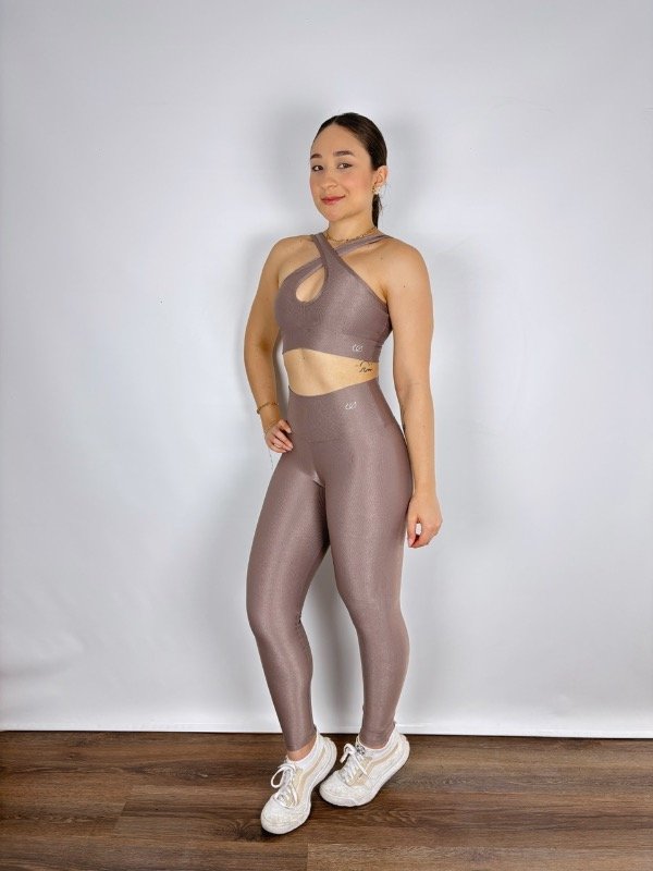 Producto - Conjunto 3 en 1/ Legging y Top - Arena
