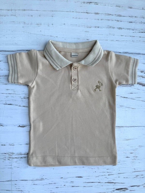 Producto - Chomba Piqué beige