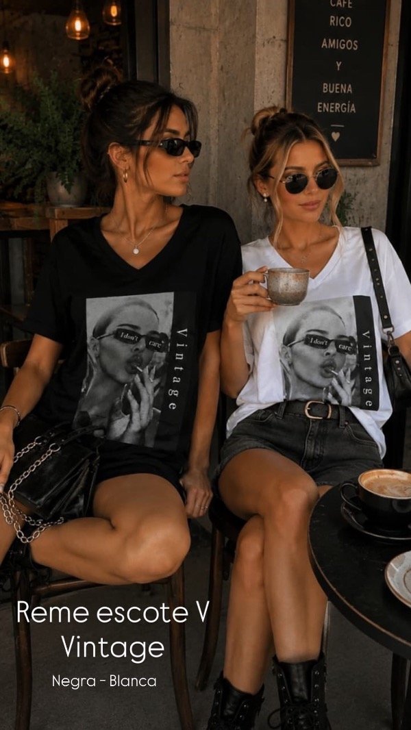 Producto - Remera vintage escote V - 0