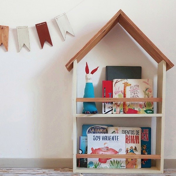 Producto - Biblioteca casita