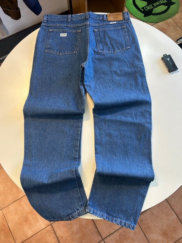Producto - Jean Wrangler Montana Clásico (48)