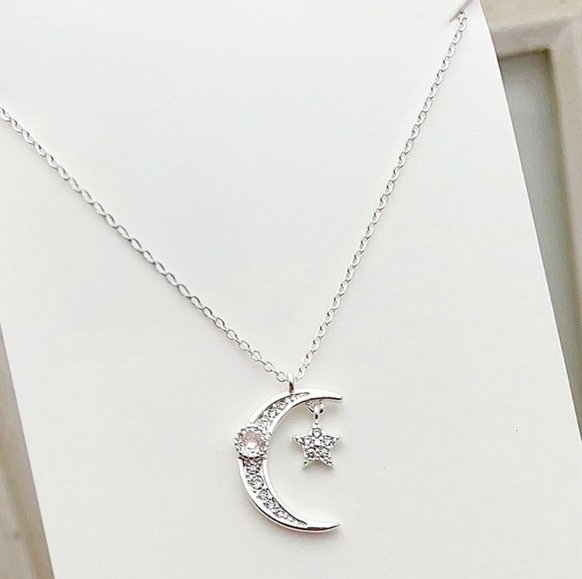 Producto - Co. Dije de luna con estrella colgante