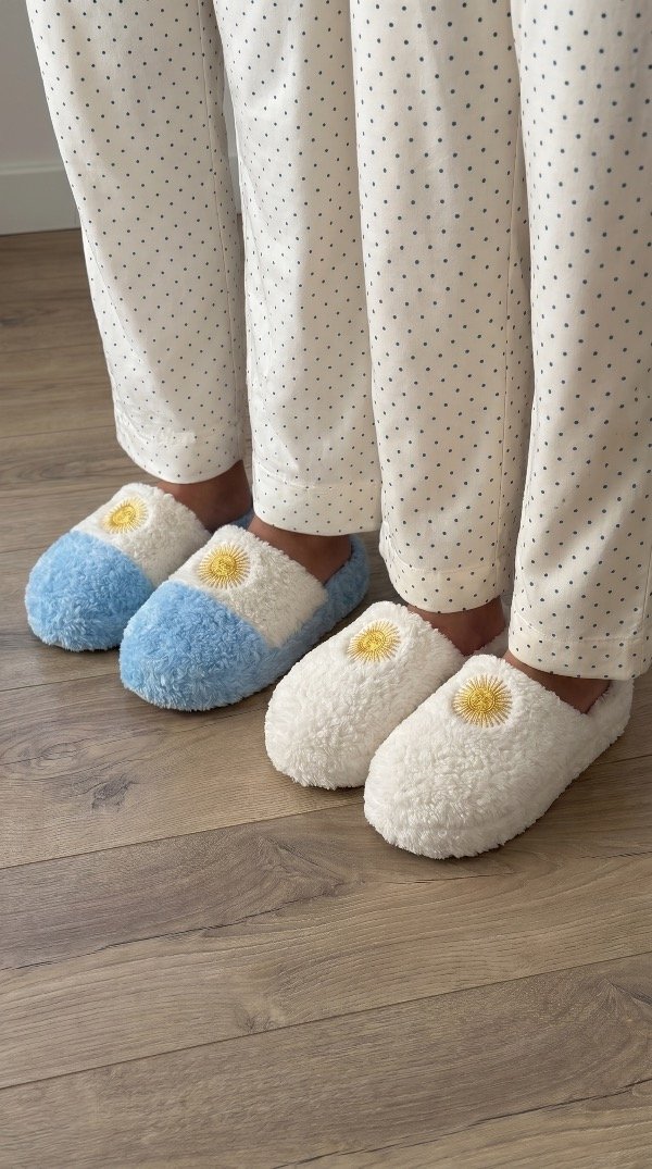 Producto - Pantuflas Sol de Mayo
