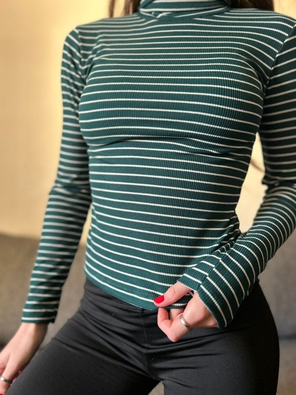 Producto - POLERA RAYADA #VERDE