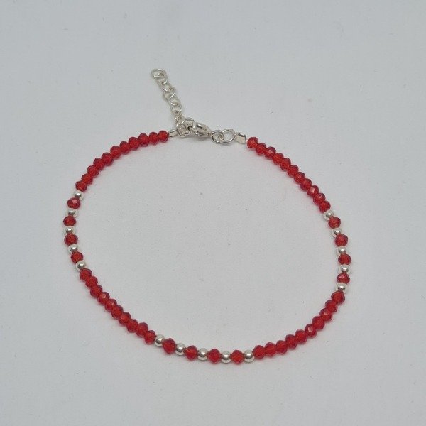 Producto - Pulsera roja y plateada bolitas
