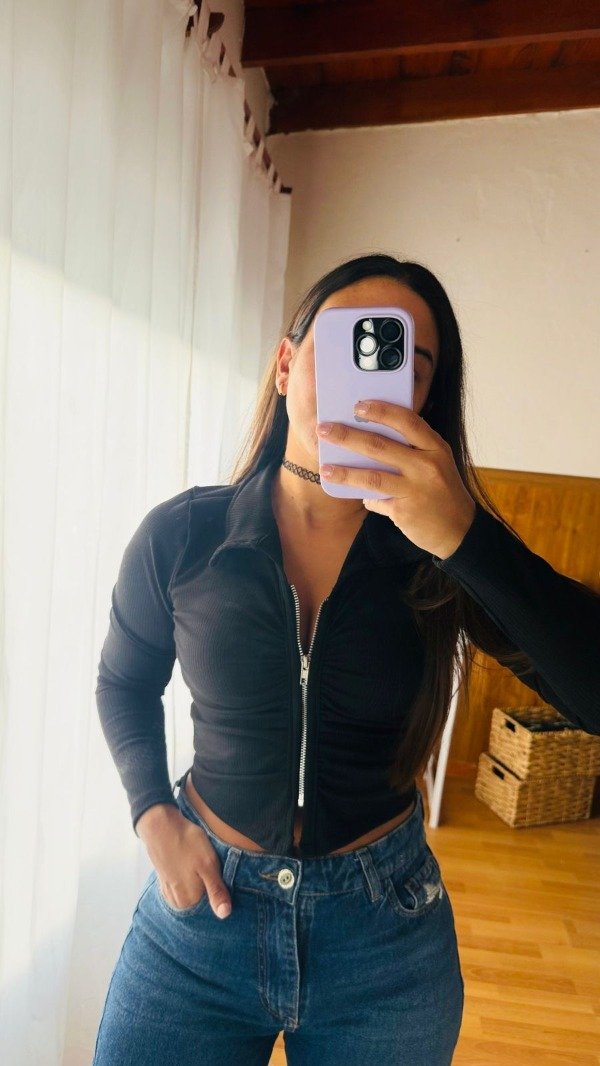 Producto - Remera Caro Morley