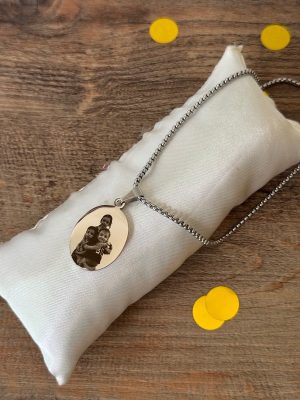 Producto - Dije Oval