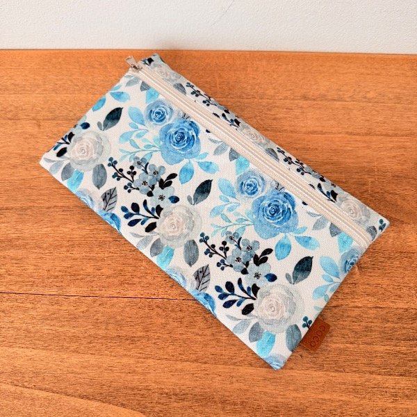 Producto - CARTUCHERA UMA Diseño Rococó