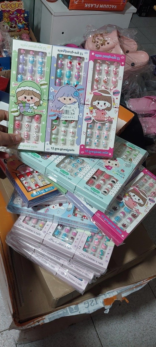 Producto - Pack uñas postizas Nena 12 cajitas