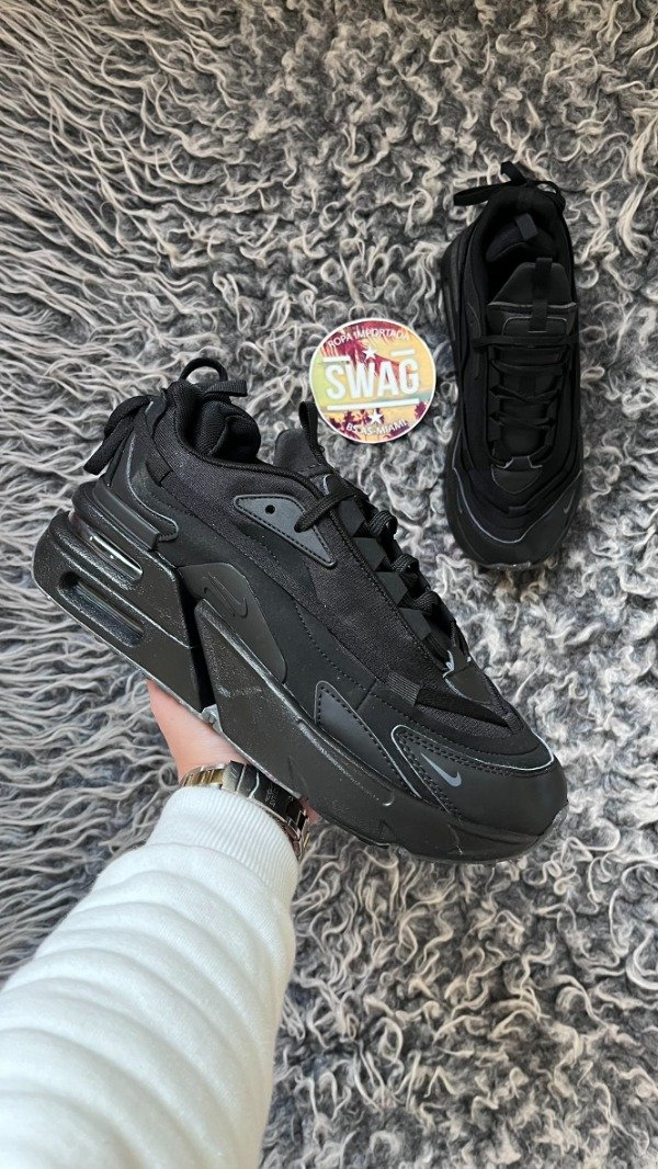 Producto - AIR MAX FURYOSA TRIPLE BLACK