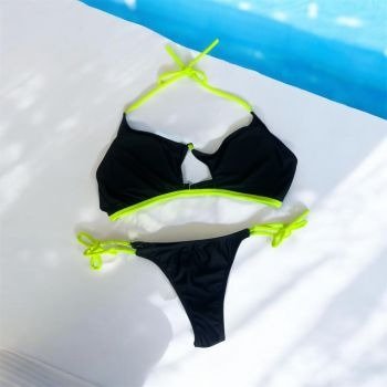 Producto - BIKINI LISA NEGRA CON TIRAS DE COLORES