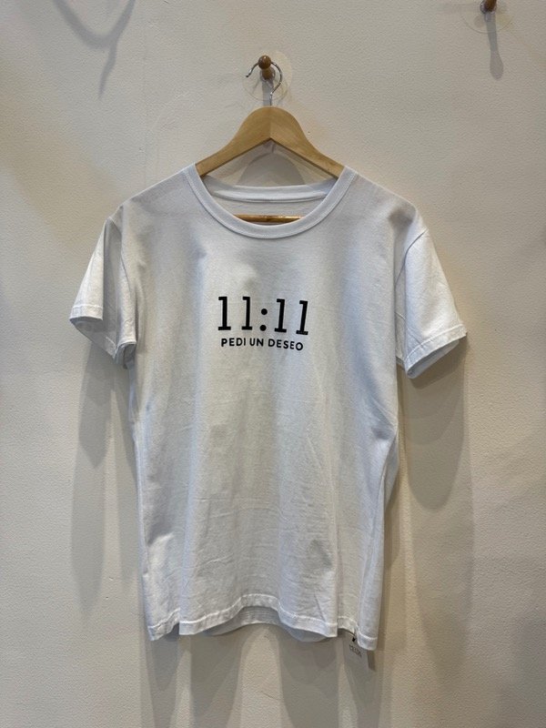 Producto - Remera 11:11