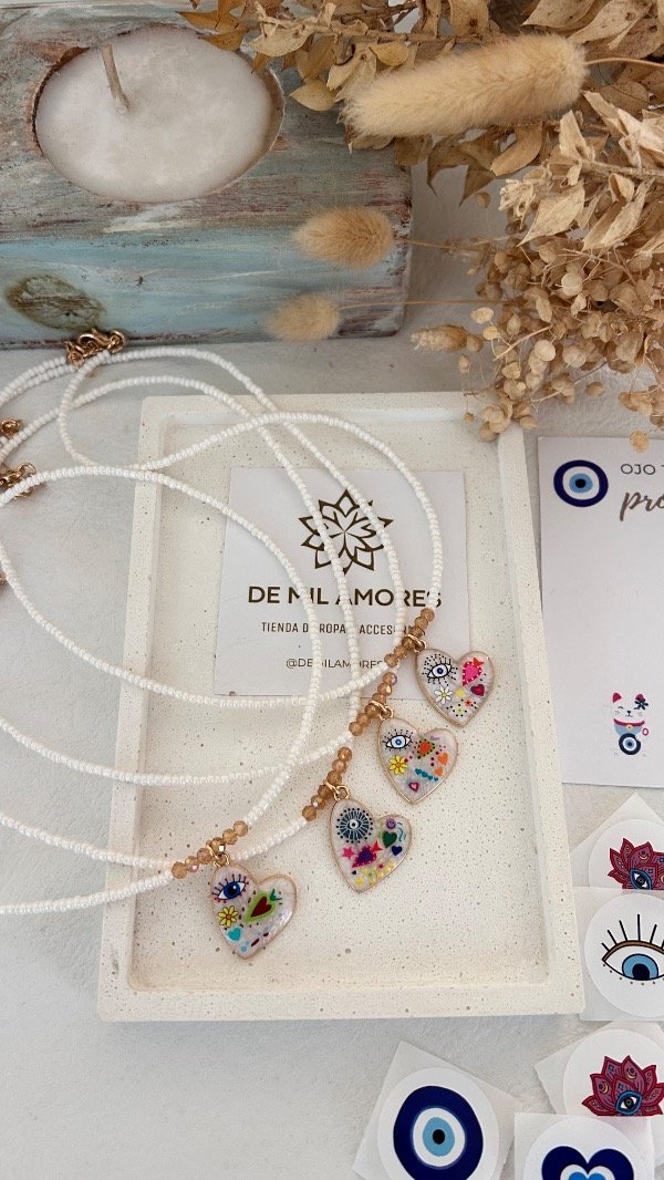 Producto - COLLAR CORAZON OJO COLORES
