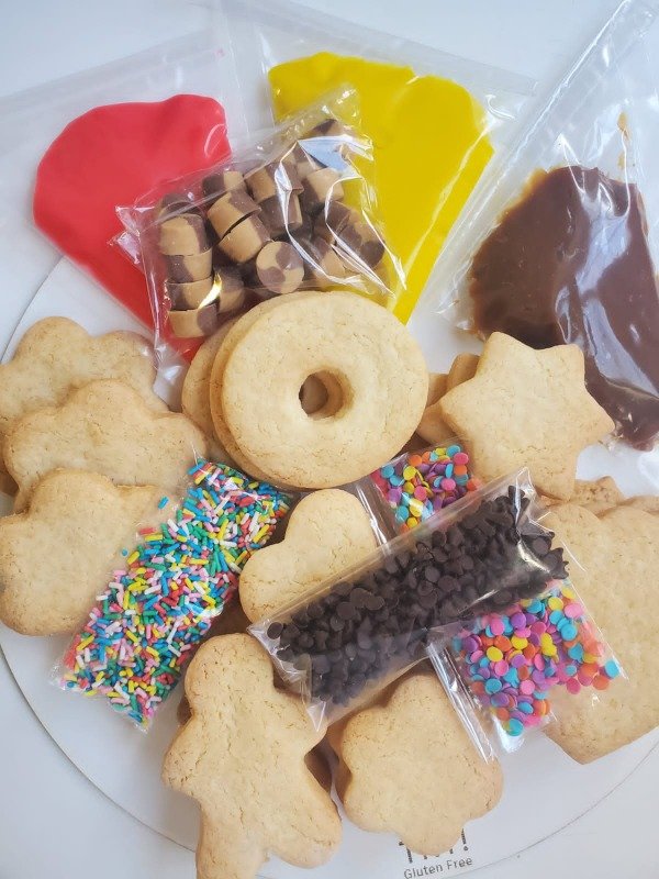 Producto - SUPER KIT DE GALLES PARA DECORAR