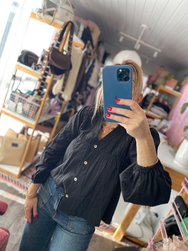 Producto - Camisa Negra con frunces - 1
