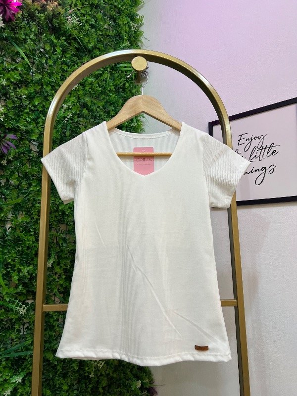 Producto - Remera de morley escote V Blanco 0549