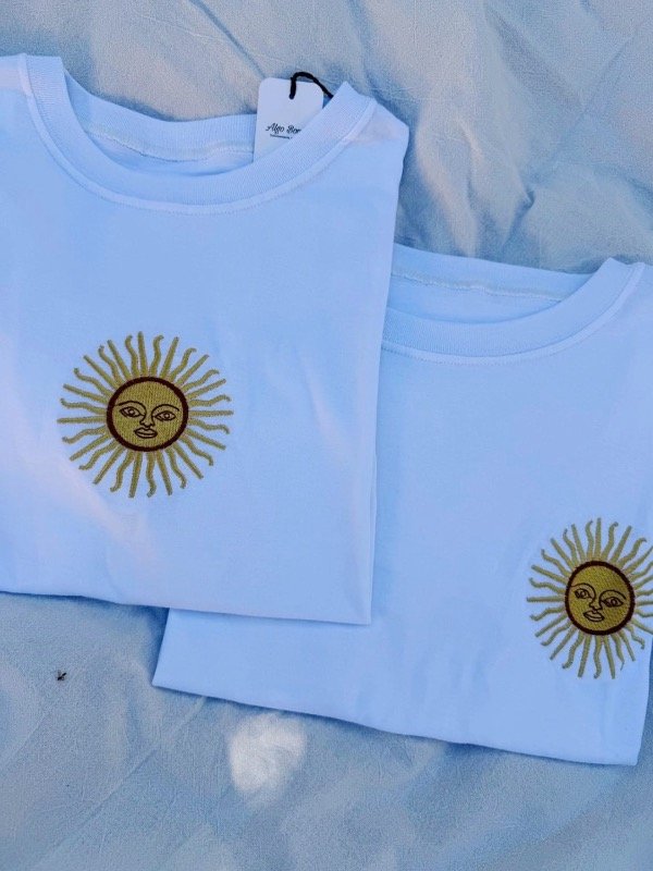 Producto - Remera sol pecho