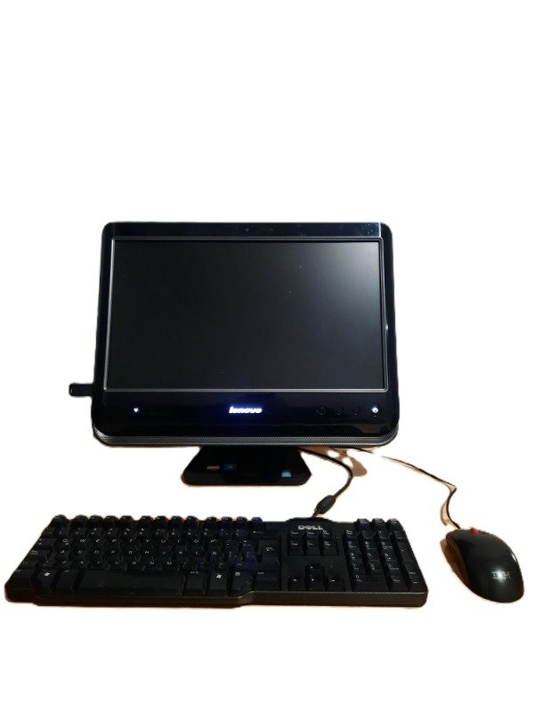 Producto - LENOVO ALL IN ONE C200