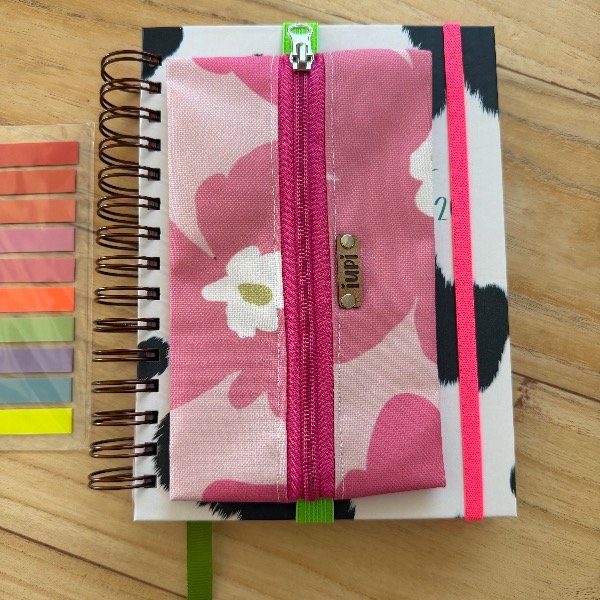 Producto - Cartuchera + AGENDA vaca