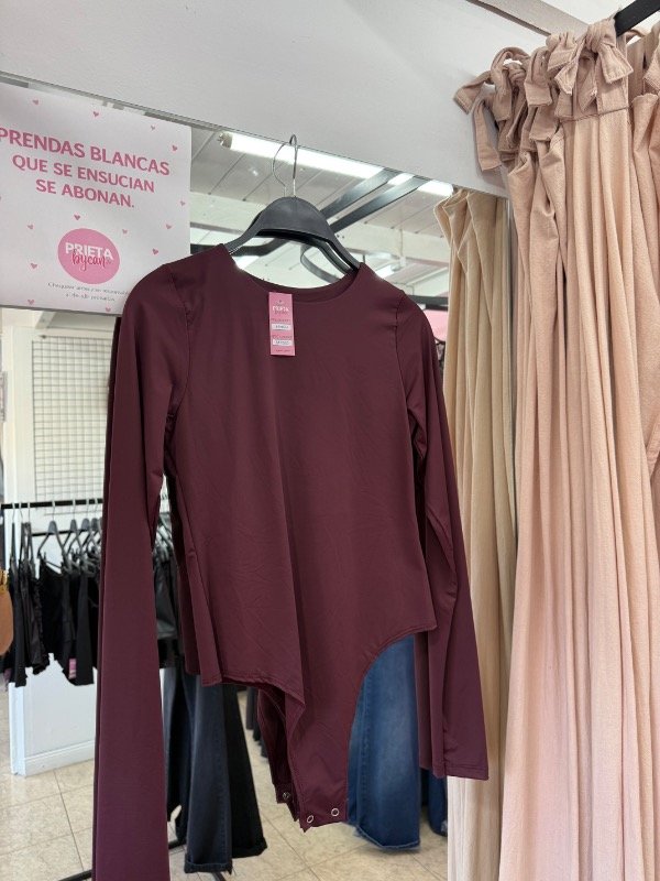 Producto - Body bordo