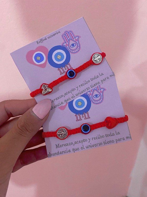 Producto - Pulsera protectora 3dijes