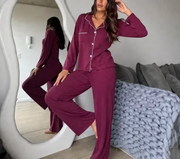Producto - Pijama camisero bordo morley