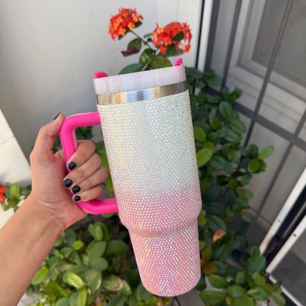 Producto - Vaso quencher 1.2 L con strass (blanco y rosa)